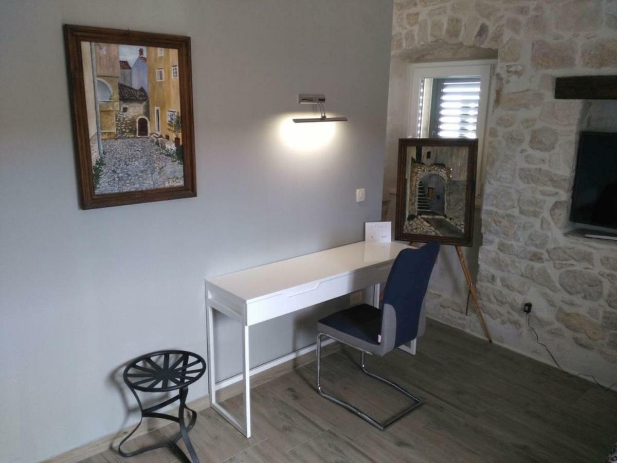 Apartment Buga Slatine Extérieur photo